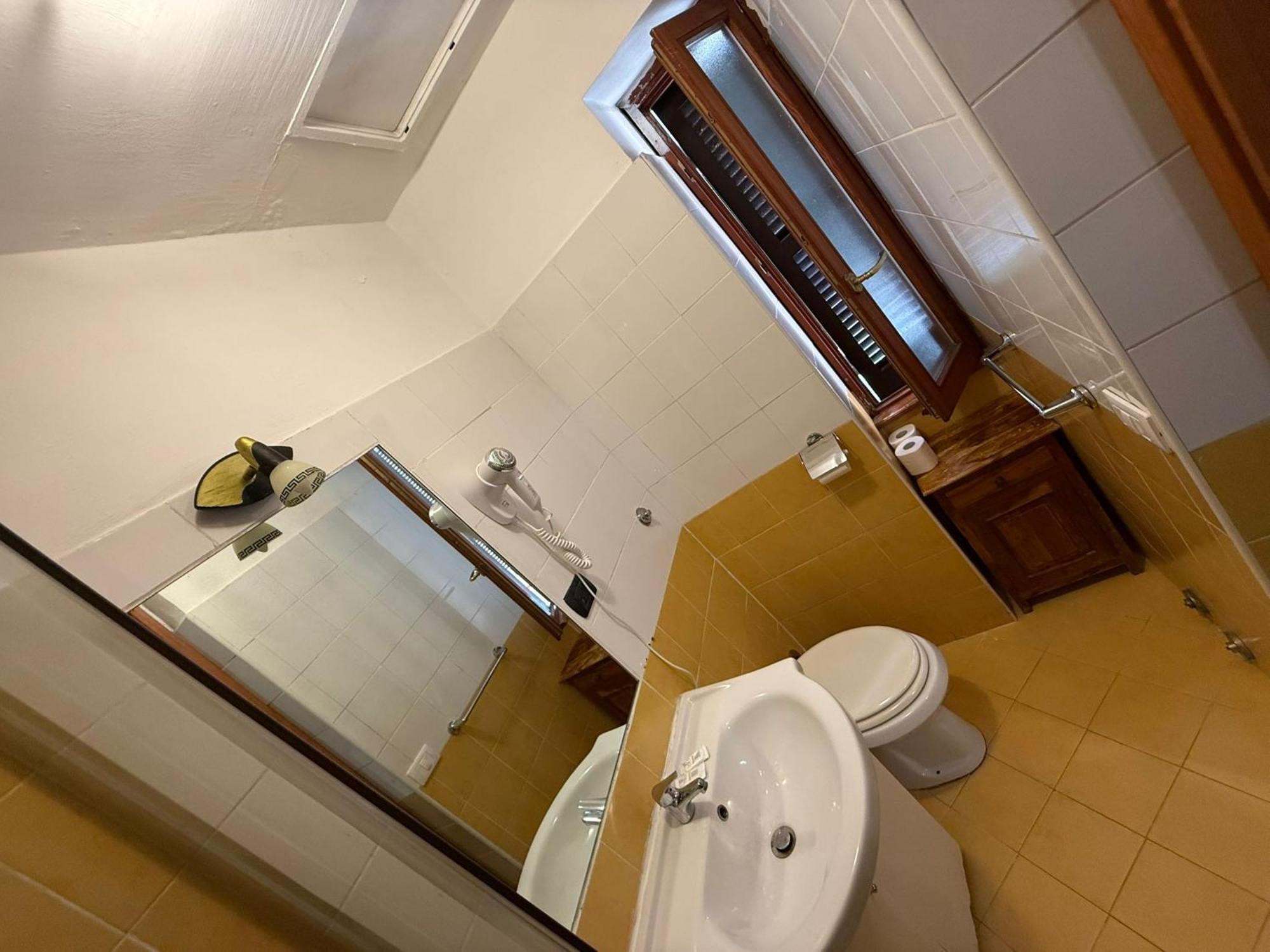 Viennese Due 3*